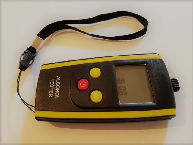 ETILOMETRO DIGITALE ALCOHOL TESTER